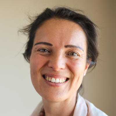 Dr Catherine van Dorsten